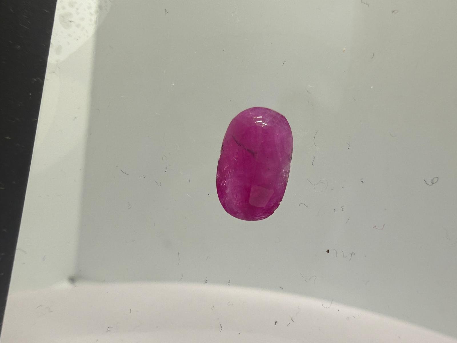 Ruby 2.5ct 7x10mm - Image 2