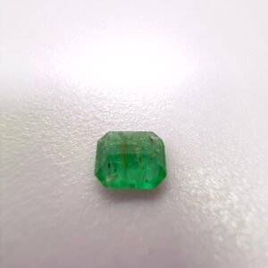 Emerald 0.80ct 7x6mm
