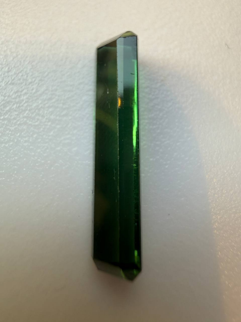 5.7ct Afghan Green Tourmaline – 23x6mm – Certified by Czech Gemologist - Image 4